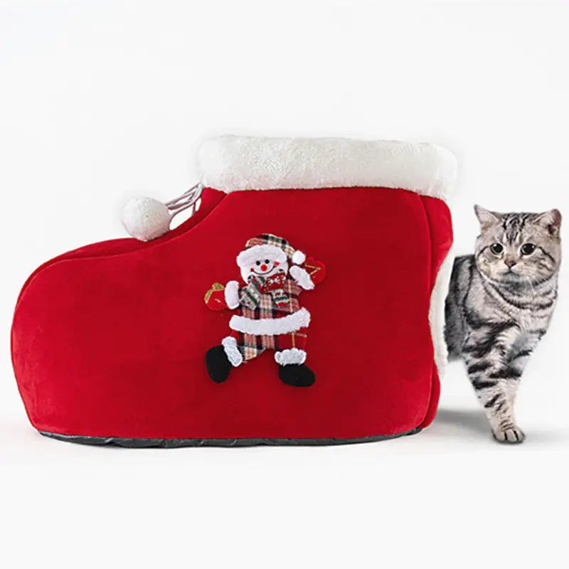 Festive Canine Comfort Den - Christmas Edition