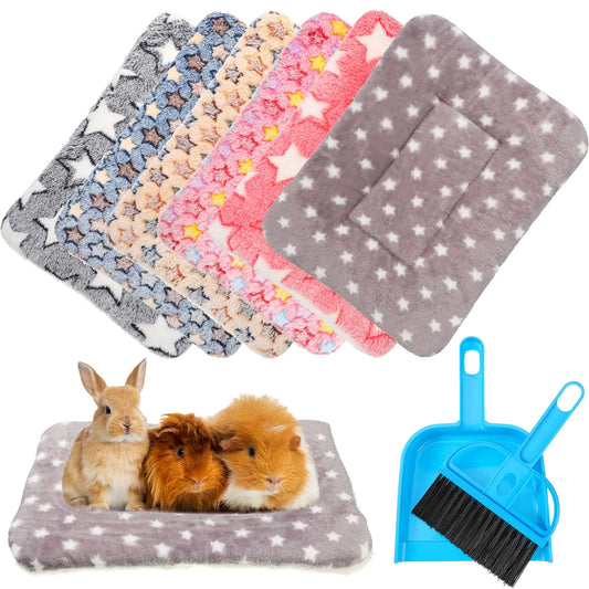 Yulejo 6 Pieces Guinea Pig Bed Plush Hamster Mat Bunny Bed Small Animal Sleeping Bedding Pads with Cleaning Dustpan Brush for Chinchilla Squirrel Hedgehog Small Animals (Cute Color Star)