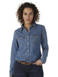 Wrangler Retro Western Snap Shirt for Women in Mid Denim